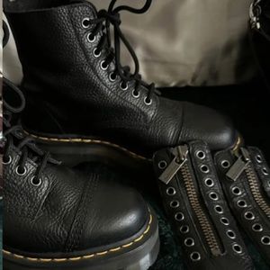 Dr. Martens Sinclair Boots Milled Napa